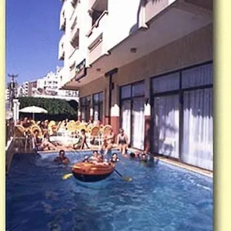 Dias Hotel