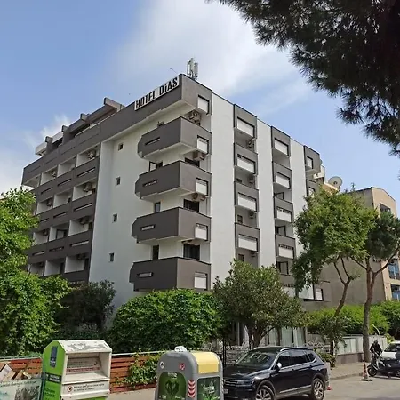 Dias كوشاداسيه