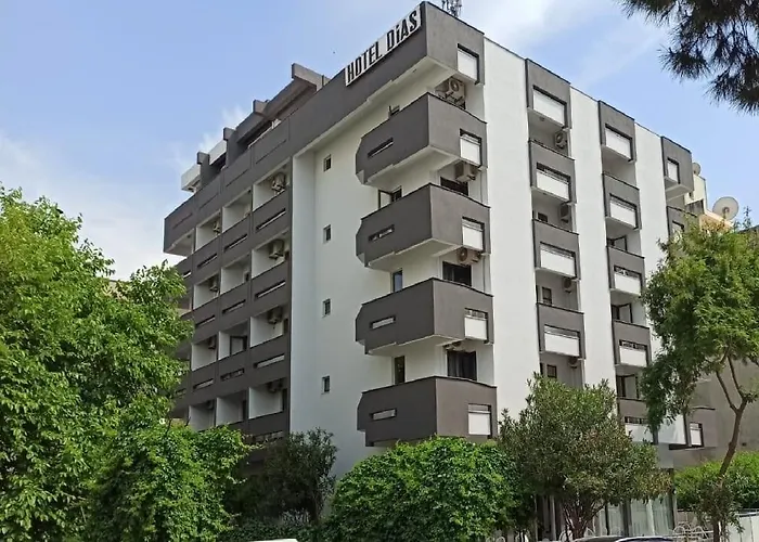 Dias كوشاداسيه
